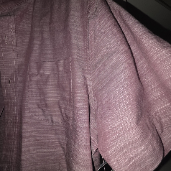 Mens Mauve Cotton Button Down. 100% cotton Crisp Look With Jeans, shorts, Khakis - Picture 13 of 14